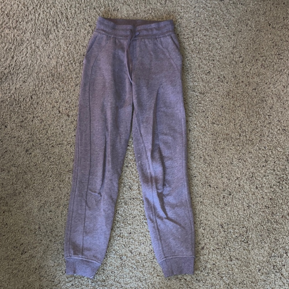 Lululemon lilac joggers